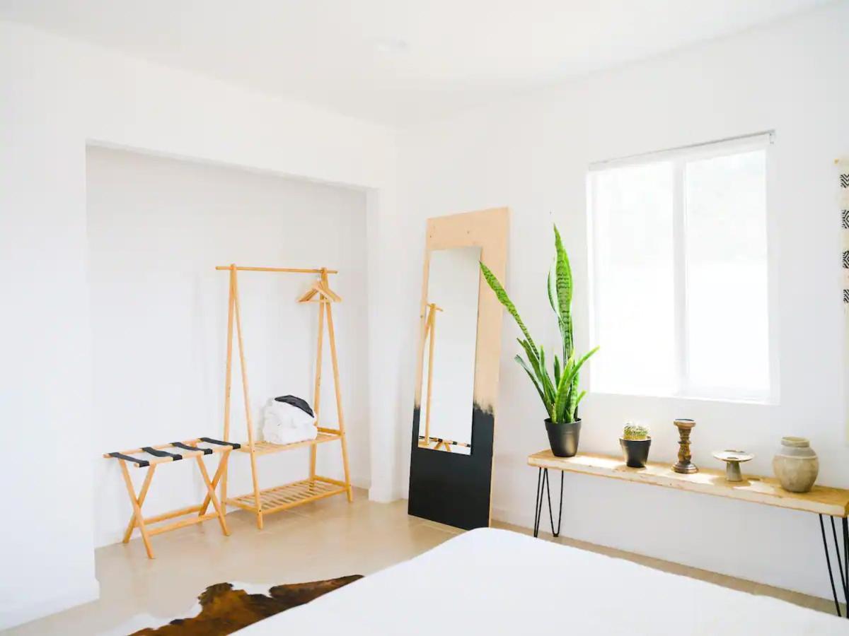 The Zen - Outdoor Shower, Gas Fireplace, Walkable To Shops & Restaurants Joshua Tree Extérieur photo